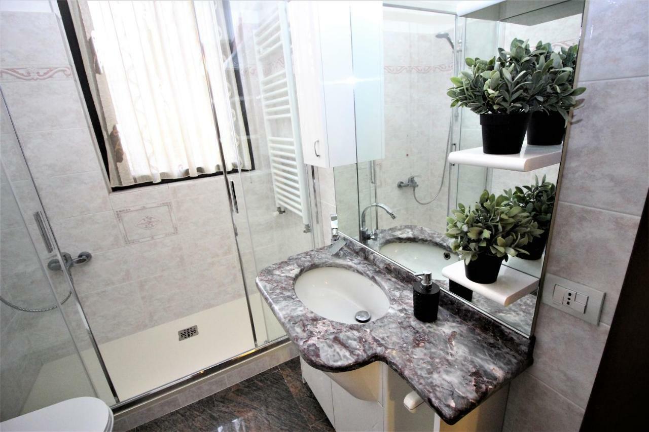 Downtown Eco Chic Apartment Milan Exterior photo